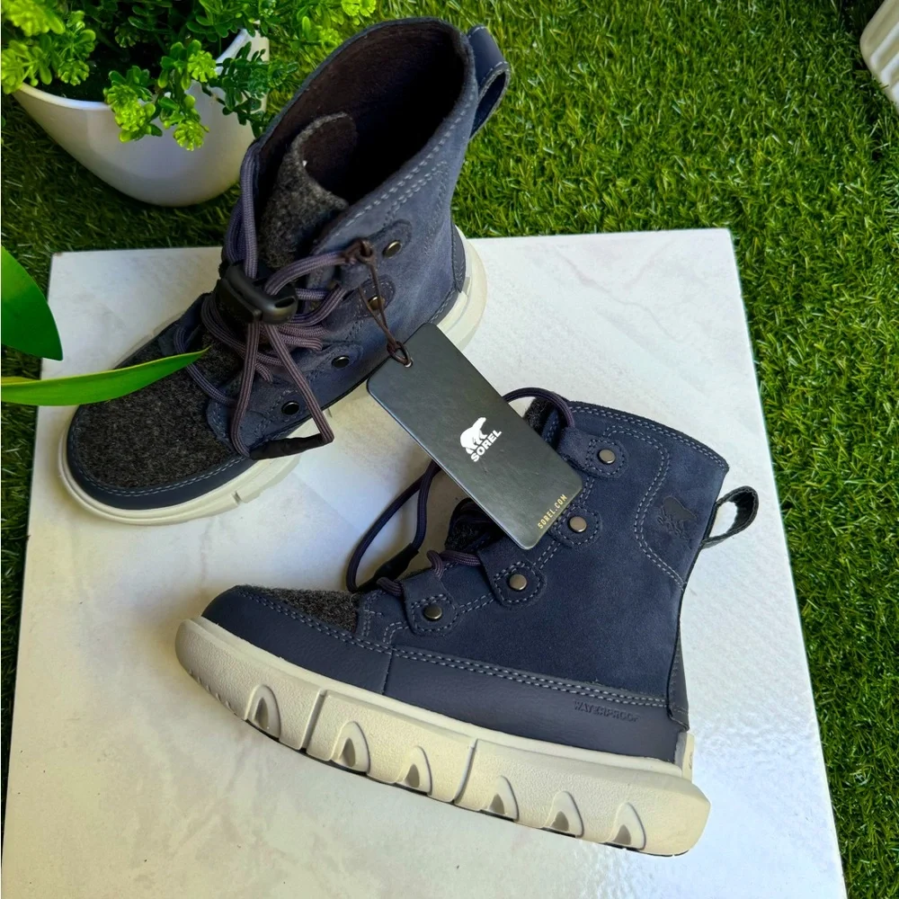 Sorel Kids' Explorer Waterproof Lace-up Boot In India Ink/ Moonstone Size 10 new